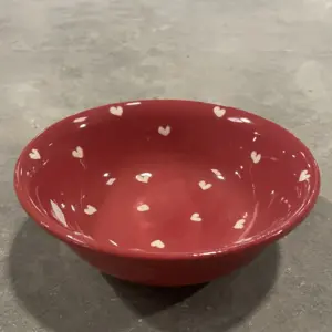 Saladier bas cerise hertzele